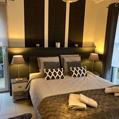 La Chambre De Lola Βατερλό Εξωτερικό φωτογραφία